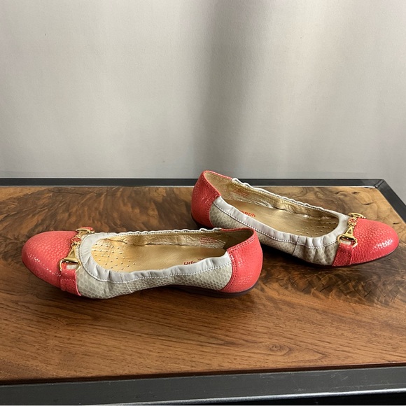 Marc Joseph Salmon and Ivory Cap Toe Flat, New in Box - Picture 6 of 11